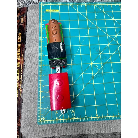 Thomas Friends Trackmaster Muddy Percy Caboose Car 2006 Hit Toy Motor Works - Picture 3 of 7